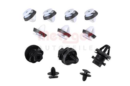 Halteclipsatz, Innenraumverkleidung