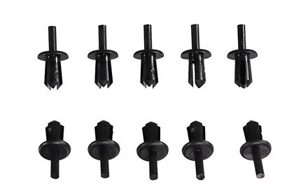 Halteclipsatz, Innenraumverkleidung