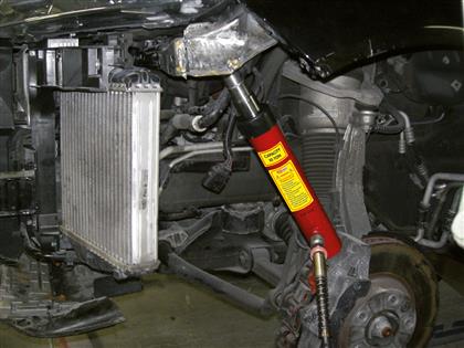 HYDRAULISCHER KFZ-RICHTWERKZEUGSATZ,