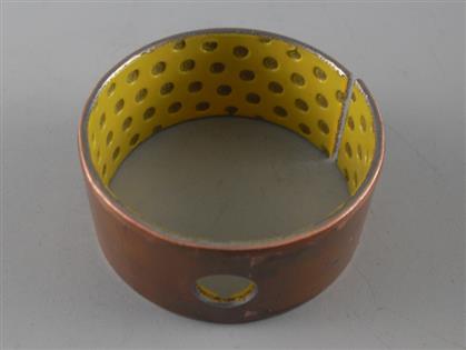 Buchse mit  Schmierbohrung