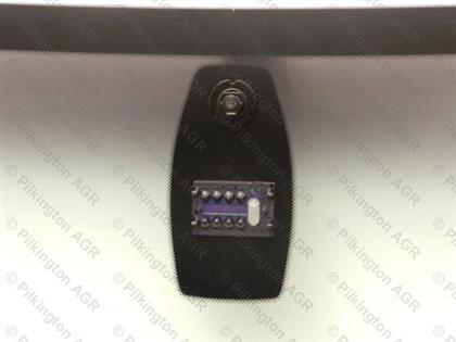 Frontscheibe grün mit Sensor BMW