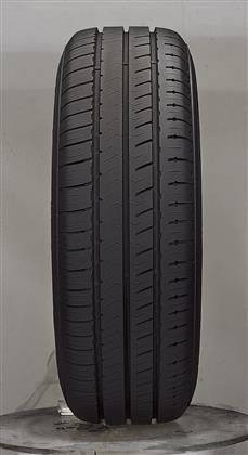 215/65R16 106/104T Radial RA28E