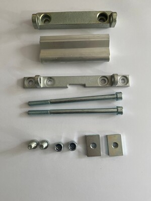 SET Scharnier o. Fräs. MITTIG verstärkt